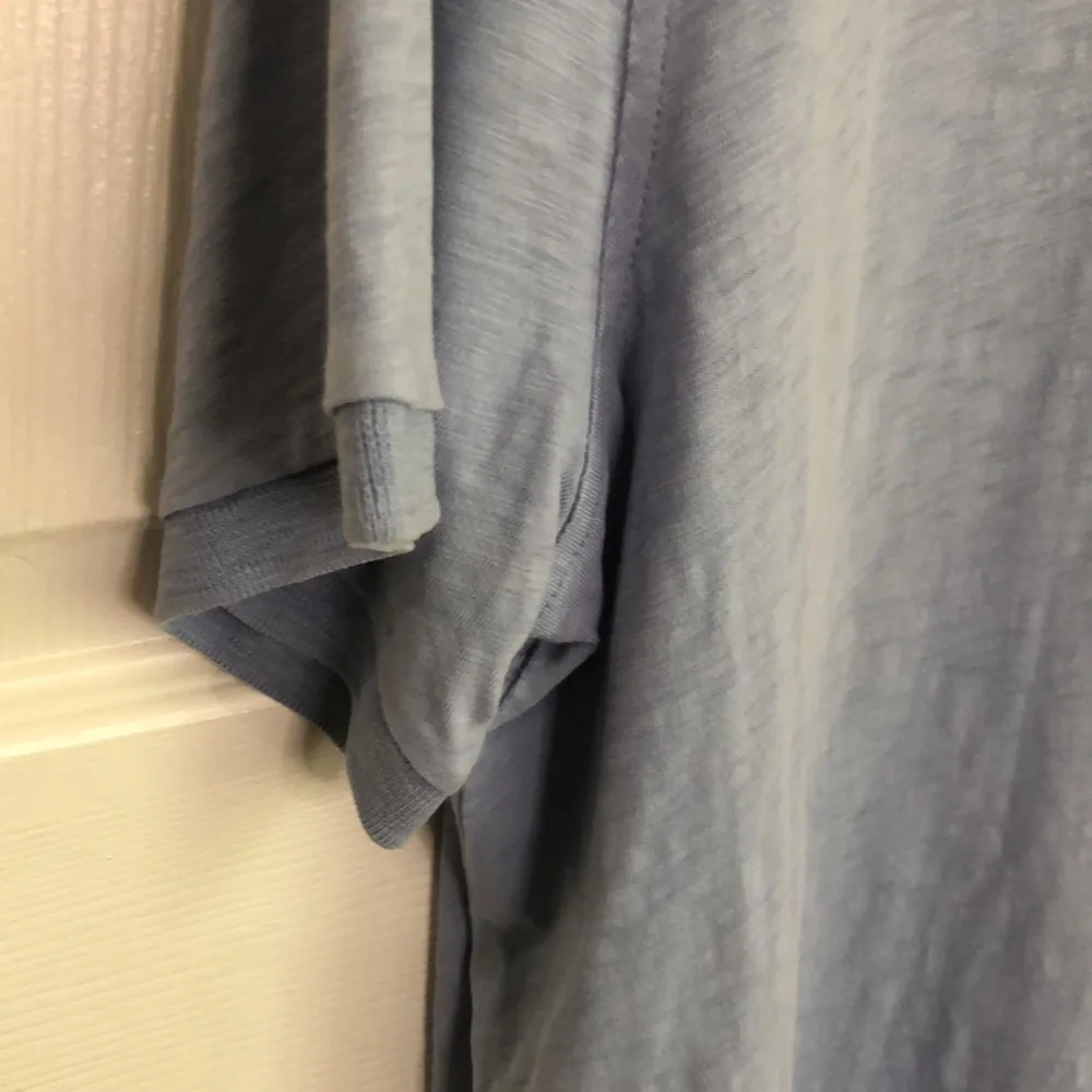 J Crew light blue short sleeve polo shirt size XL 100% Cotton lightweight preppy